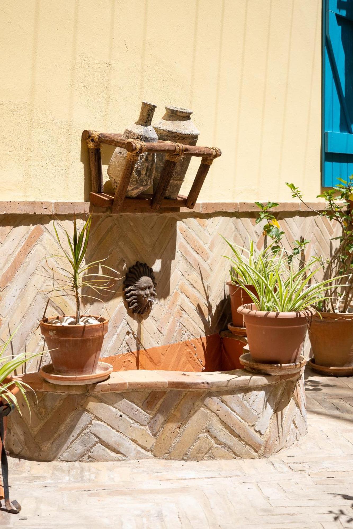 La Casa 1832 Boutique Bed & Breakfast Sanlucar de Barrameda Exterior photo